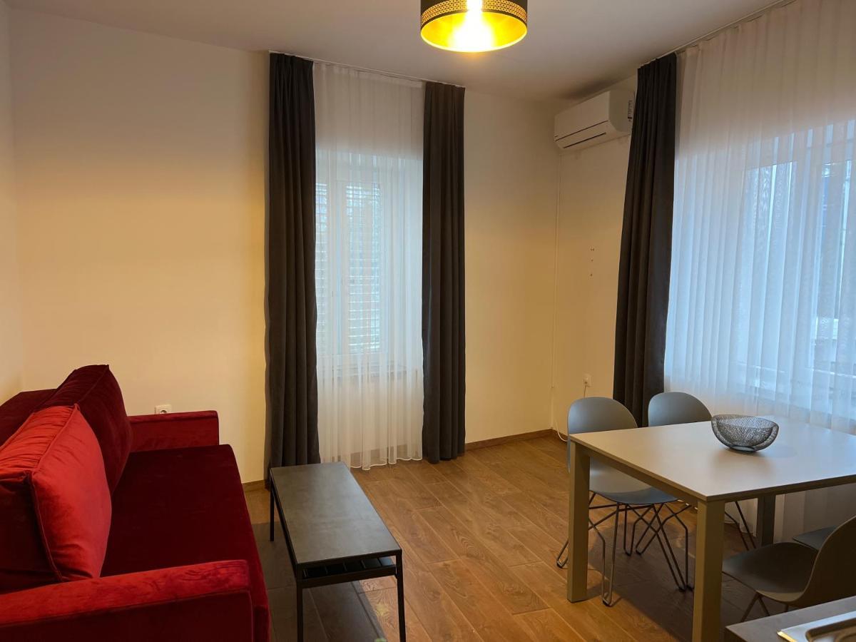 Nadija Apartmani 波雷奇 外观 照片